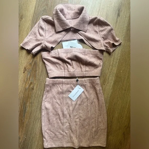 Lovers and Friends pink knit 3 piece set, new, size small, crop top, mini skirt - Picture 6 of 6